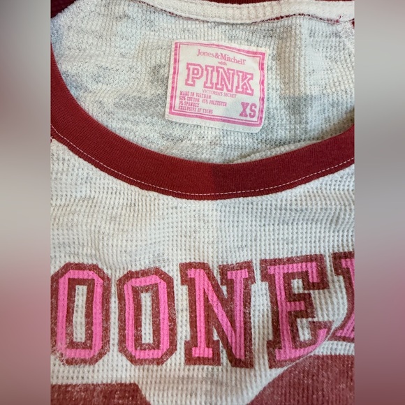 PINK Victoria's Secret Oklahoma Sooners Red and White Long Sleeve Tee - Picture 4 of 4